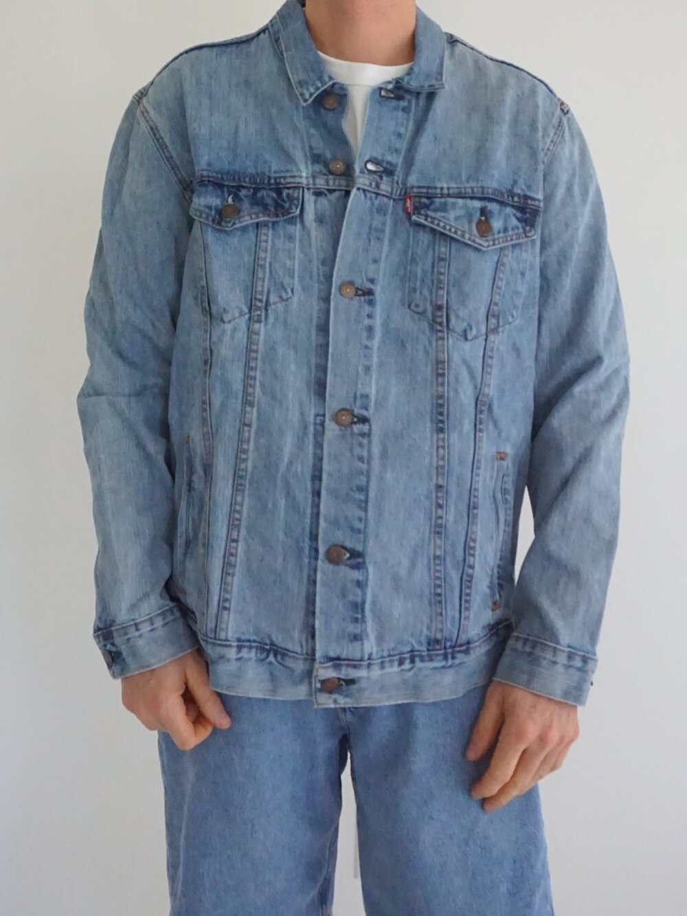 Levi's Light Blue Acid Wash Red Tab Four Pocket Button Front Classic Jacket XL